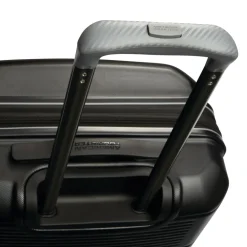 American Tourister Stratum 2 24 inch Spinner | Altman Luggage