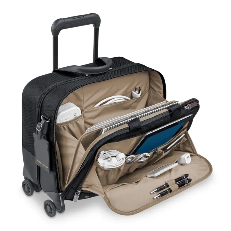 Briggs & Riley @work Medium Spinner Brief KR420SP