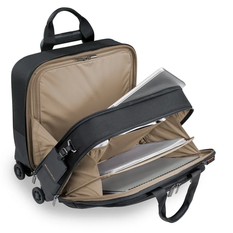Briggs & Riley @work Medium Spinner Brief KR420SP