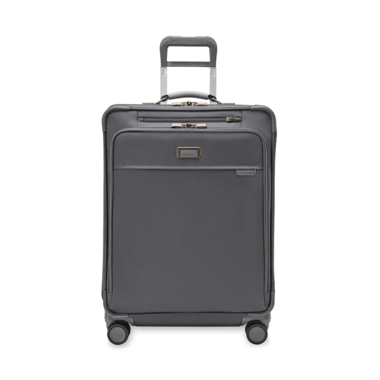 Briggs and Riley Baseline BLU126CXSP Medium Expandable Spinner