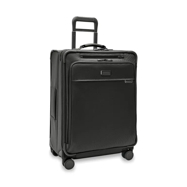 Briggs and Riley Baseline BLU126CXSP Medium Expandable Spinner