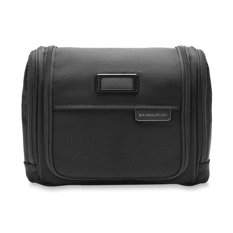 Briggs and Riley Baseline Deluxe Hangable Kit | Altman Luggage