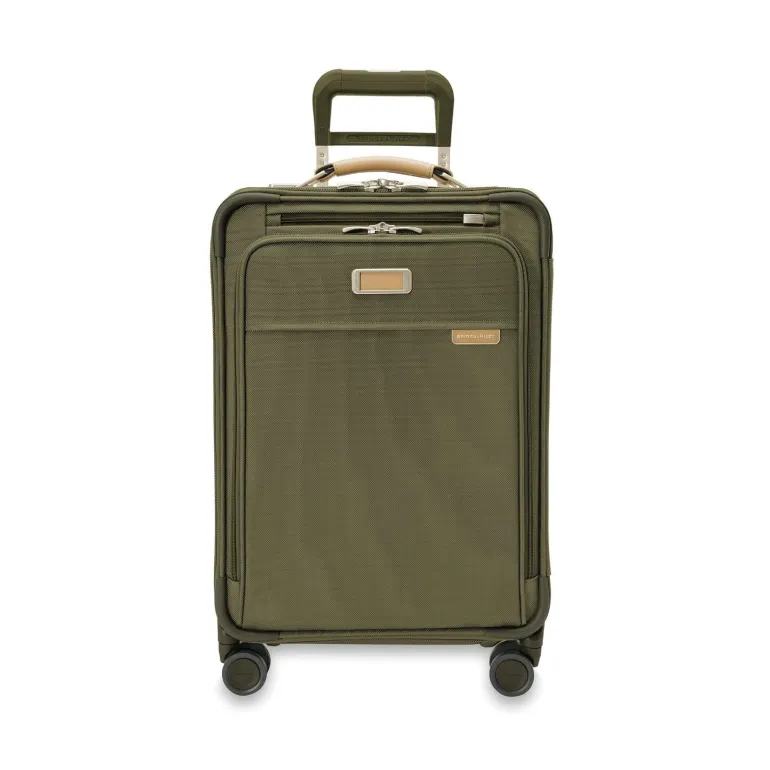Briggs and Riley Baseline BLU122CXSP Essential Carryon Spinner