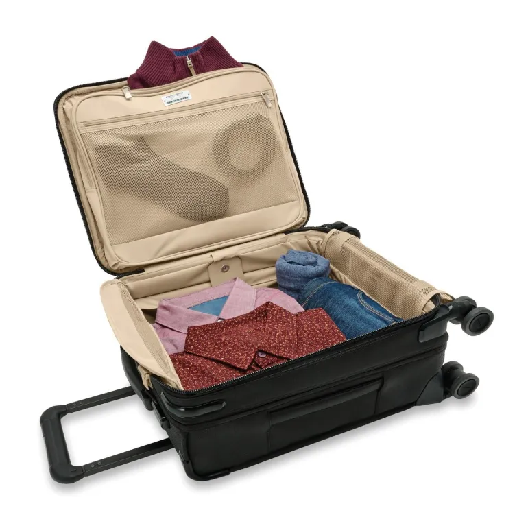 Briggs and Riley Baseline BLU119CXSP Compact Carry On Spinner