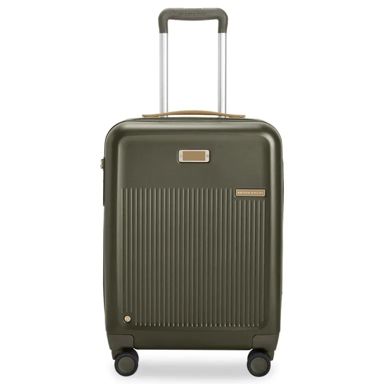 Briggs and Riley Sympatico Medium Expandable Spinner
