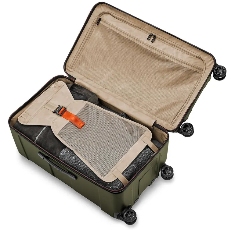 Briggs and Riley Torq QUT228SP Medium Trunk Spinner Hunter | Altman