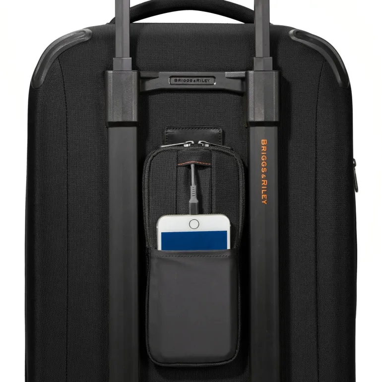 Briggs and Riley ZDX International Carry on Expandable Spinner Black