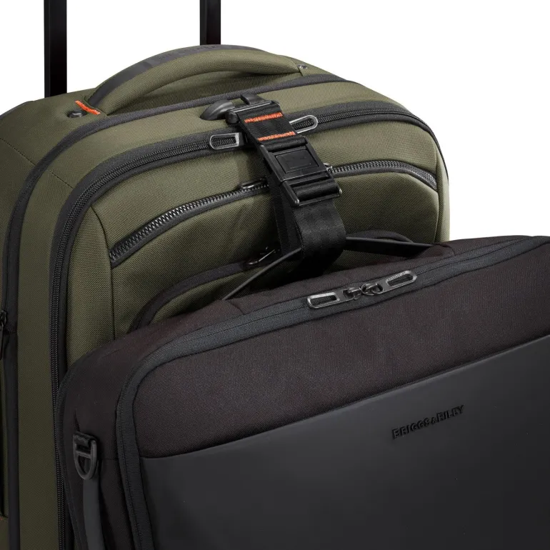 Briggs and Riley ZDX International Carry on Expandable Spinner Hunter