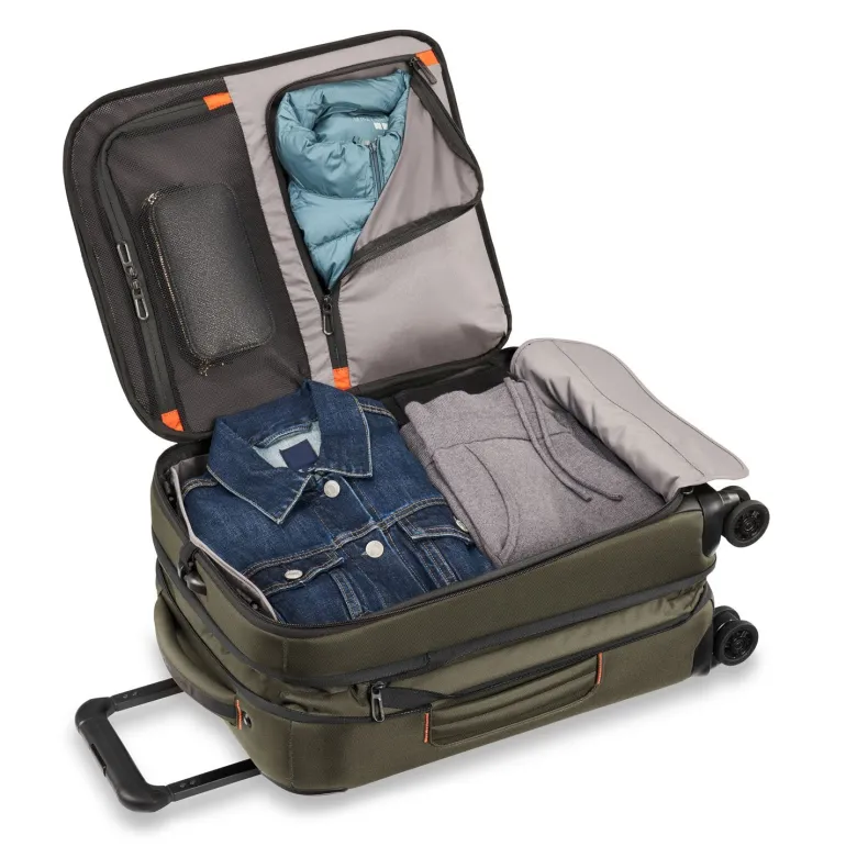 Briggs and Riley ZDX International Carry on Expandable Spinner Hunter