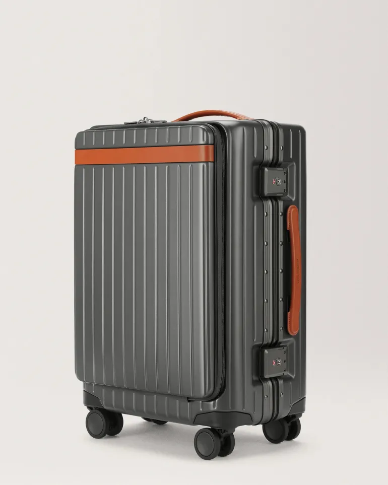 Carl Friedrik The Carry-On X