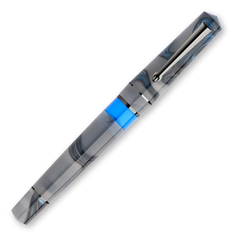 Delta Duna Grey Rutenio Fountain Pen | Altman Luggage