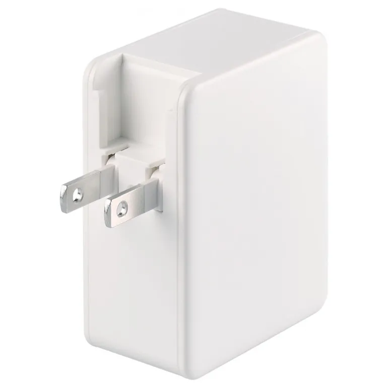 Go Travel Worldwide USB Adapter Set Sale | Altman Luggage New York