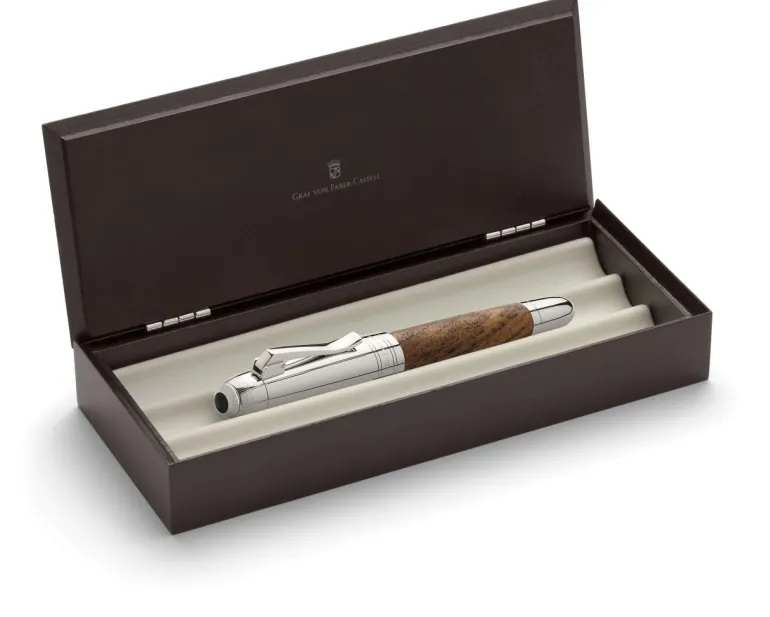 Graf Von Faber-Castell Classic Magnum Fountain Pen