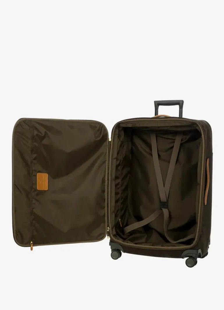 Life Compound 32" Spinner Suitcase