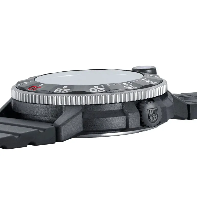 Luminox Navy SEAL Original 3001 Heritage Dive Watch, 43 mm