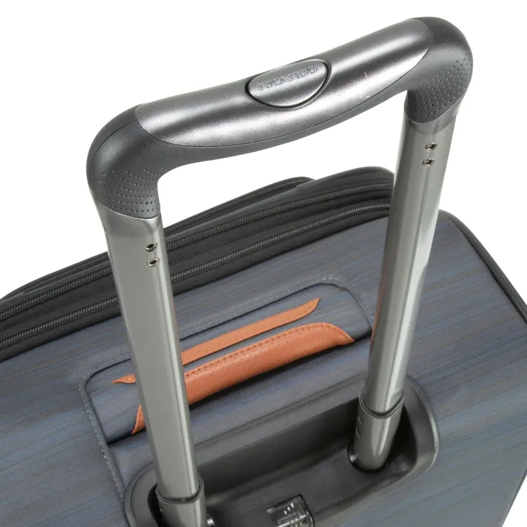 Montecito 2.0 Softside Carry-On Expandable Spinner