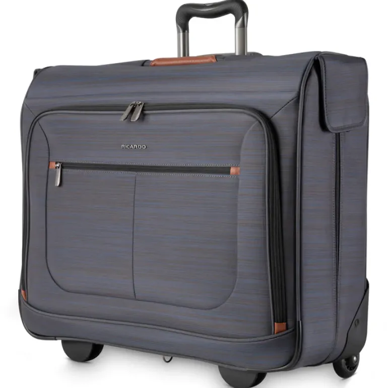 Montecito 2.0 Softside Rolling Garment Bag