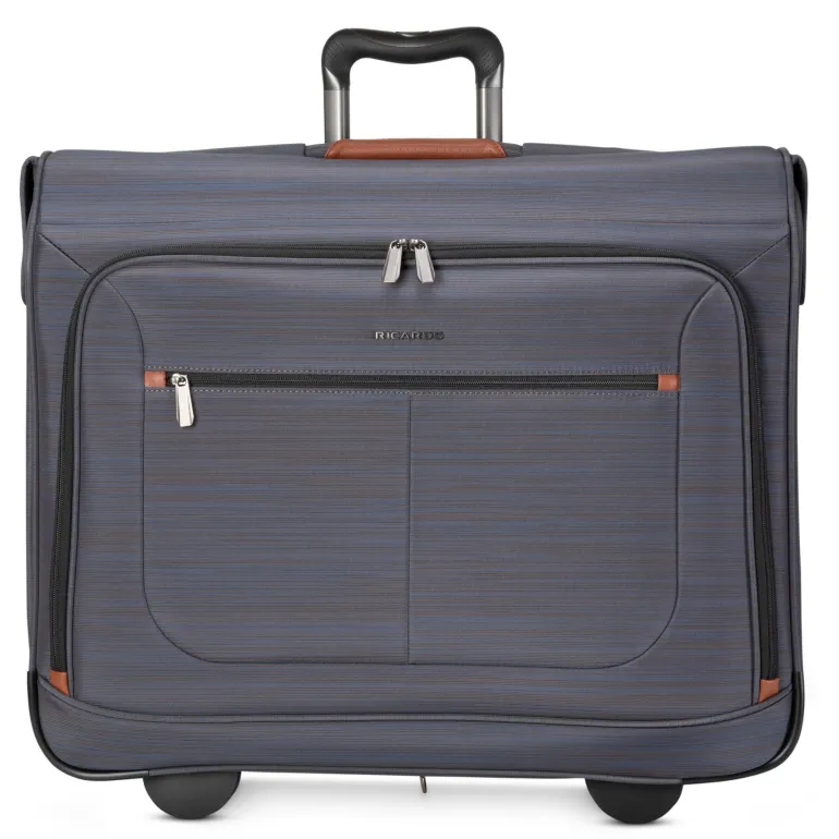 Montecito 2.0 Softside Rolling Garment Bag