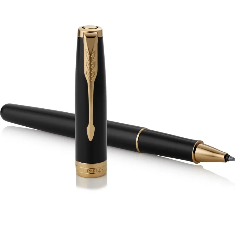 Parker Sonnet Black Lacquer GT Rollerball Pen 1931496 | Altman Luggage