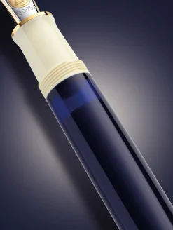 Pelikan Souveran 800 Special Edition Fountain Pen Cream Blue
