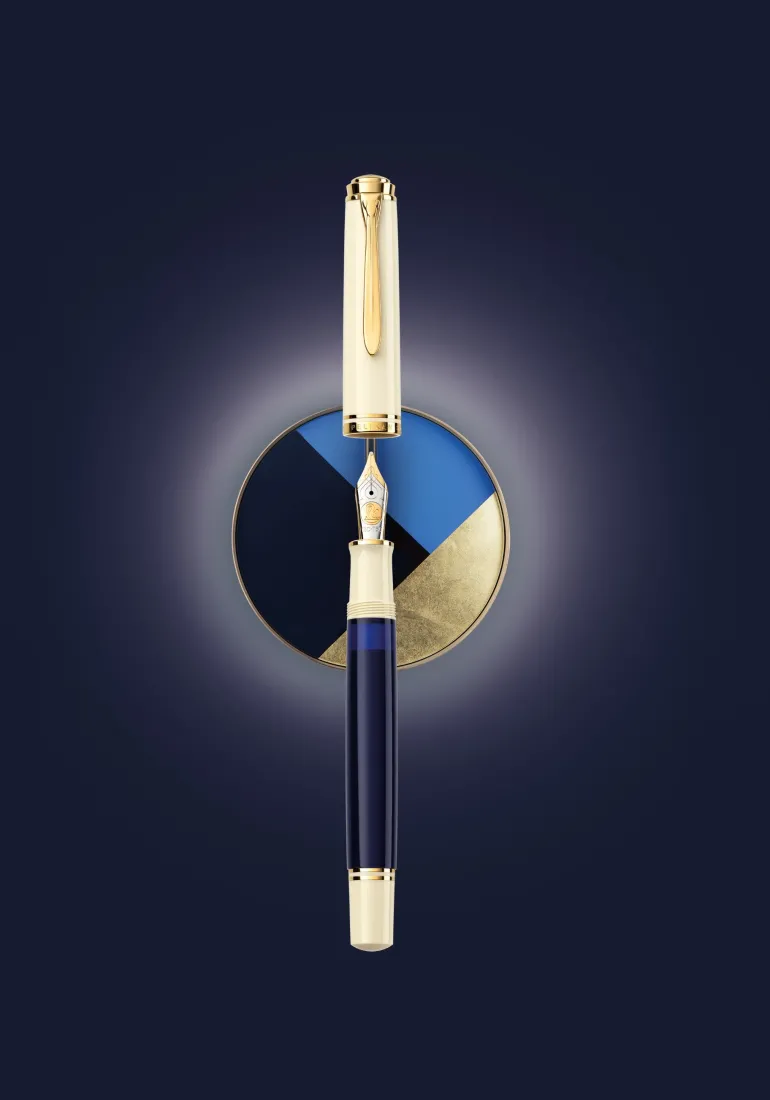 Pelikan Souveran 800 Special Edition Fountain Pen Cream Blue