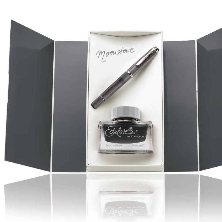 Pelikan Special Edition Classic M205 Moonstone Fountain Pen Set
