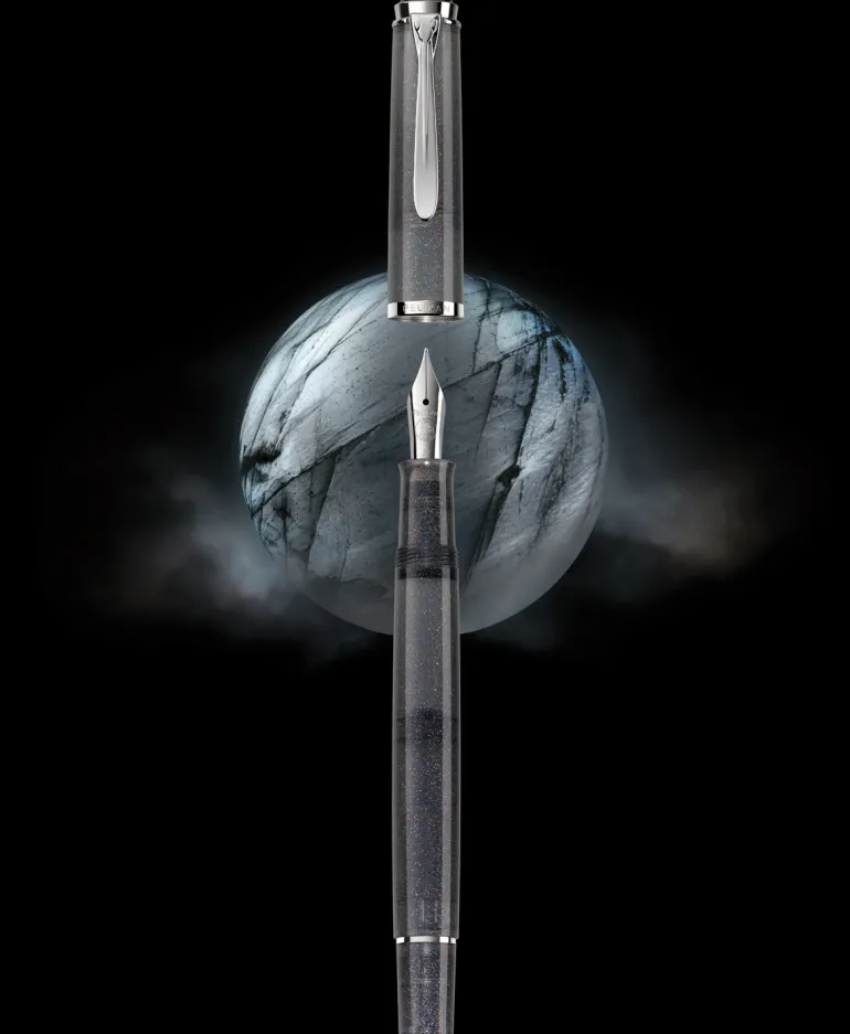 Pelikan Special Edition Classic M205 Moonstone Fountain Pen Set