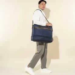 Platinum Elite Drop-Bottom Weekender