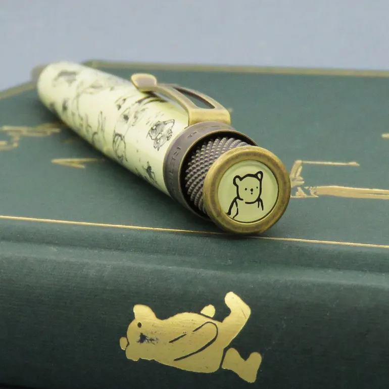 Retro 51 AA Milne Winnie the Pooh DecorationsTornado Rollerball Pen