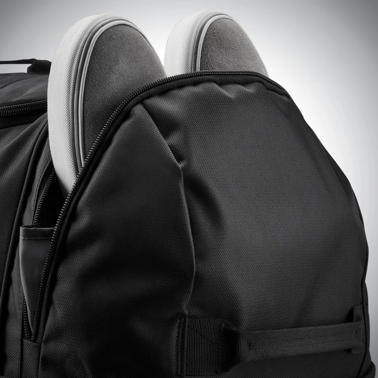 Samsonite Andante 2 22 Wheeled Duffel Black | Altman Luggage New York
