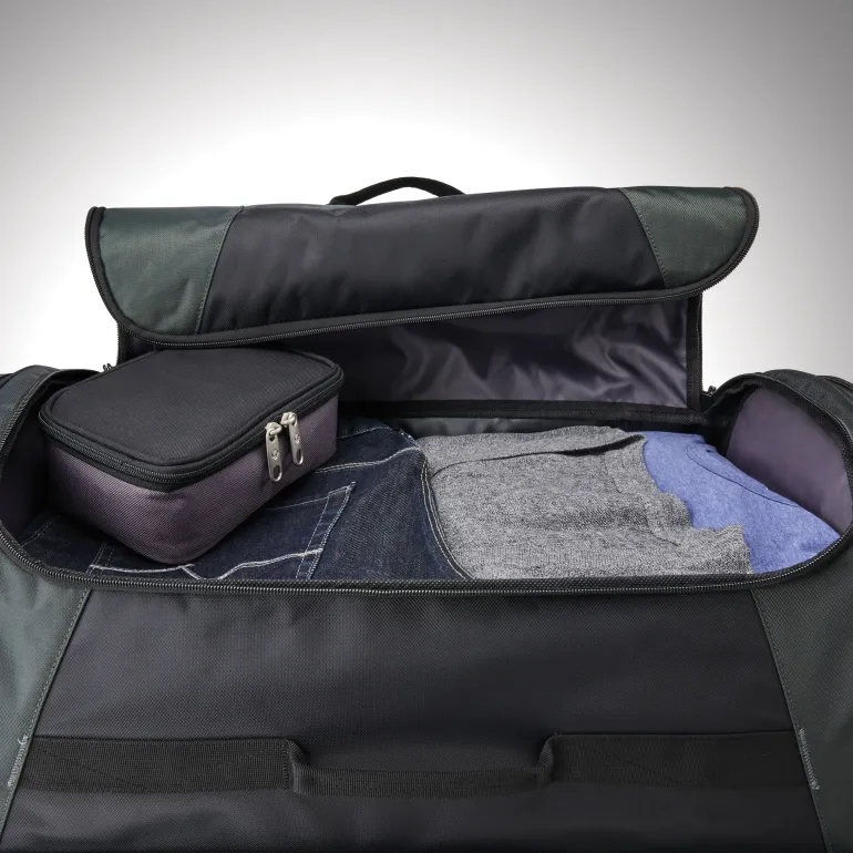 Samsonite Andante 2 22 Wheeled Duffel Black | Altman Luggage New York