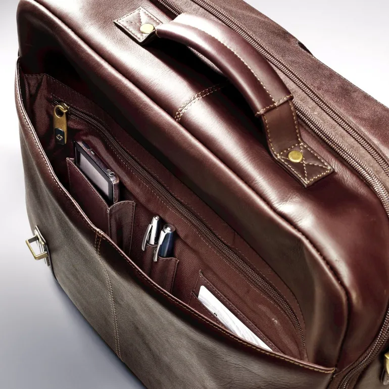 Samsonite Colombian Leather Flapover Case Double Gusset