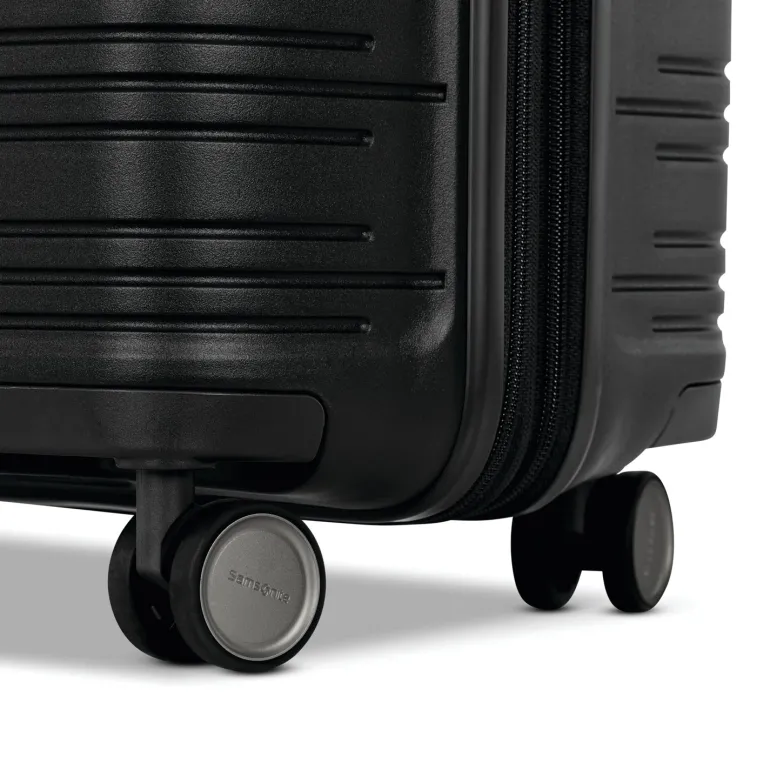 Samsonite Elevation Plus Spinner Carry on | Altman Luggage
