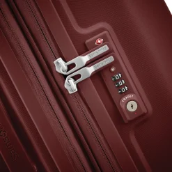 Samsonite Outline Pro Medium Spinner | Altman Luggage