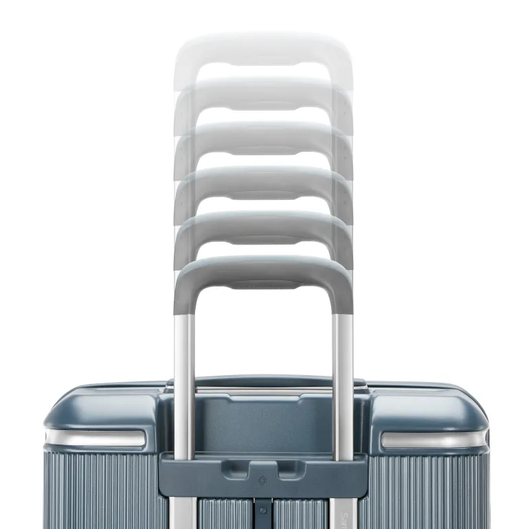 Samsonite Silhouette 18 Hardside Carry-On Spinner