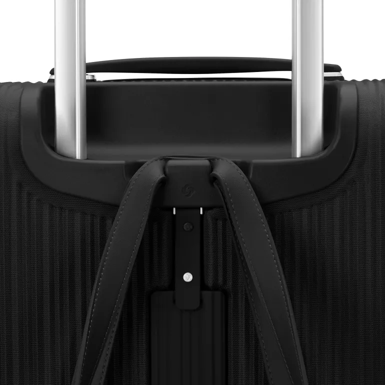 Samsonite Silhouette 18 Softside Global Carry-On Spinner