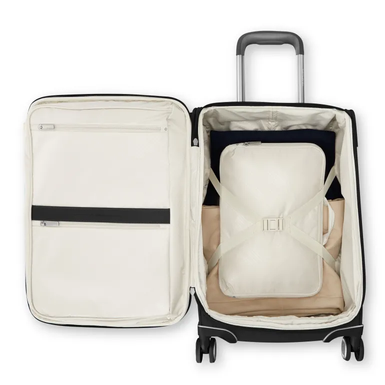 Samsonite Silhouette 18 Softside Global Carry-On Spinner