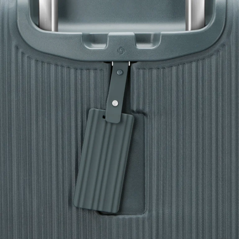 Samsonite Silhouette 18 Softside Large Spinner