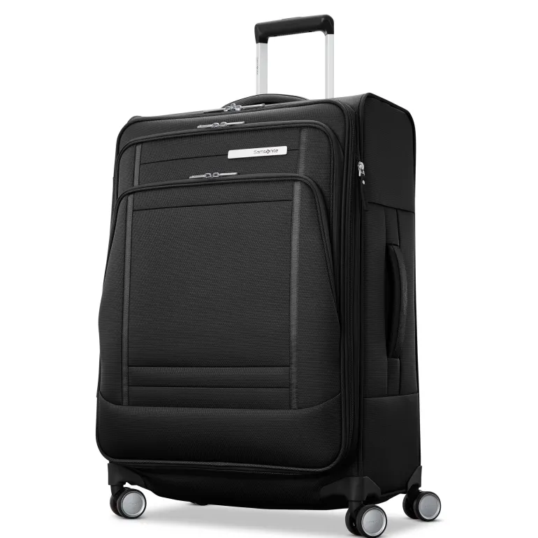 Samsonite UpLIFT Softside Medium Spinner