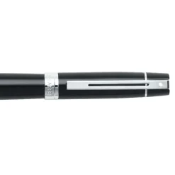 Sheaffer 300 Glossy Black Fountain Pen With Chrome Trims