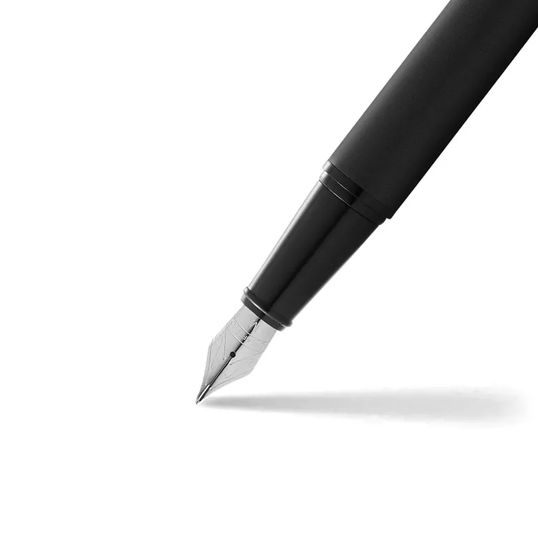 Sheaffer 300 Matte Black Fountain Pen With Black Trims
