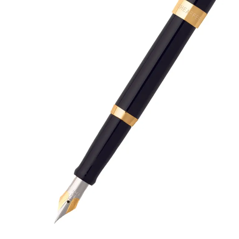 Sheaffer SAGARIS 9471 Gloss Black Fountain Pen With Gold Tone Trim