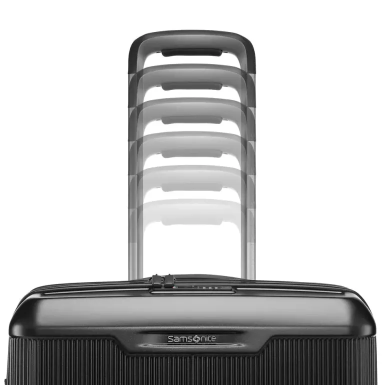 Silhouette 17 Large Hardside Spinner