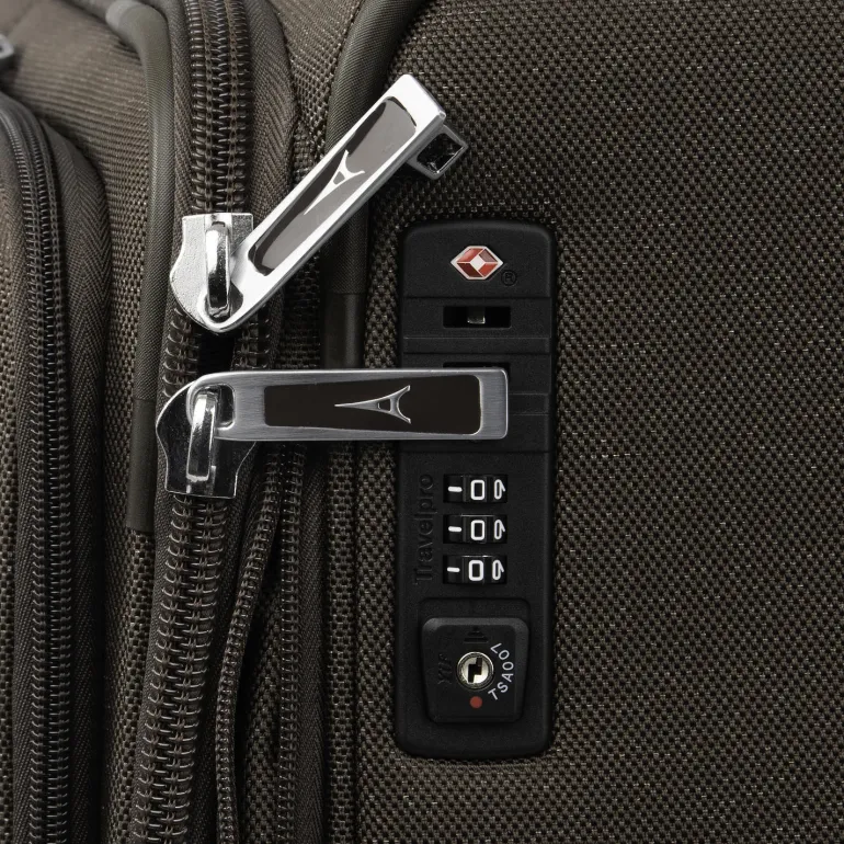 Travelpro Platinum Elite 29” Expandable Spinner