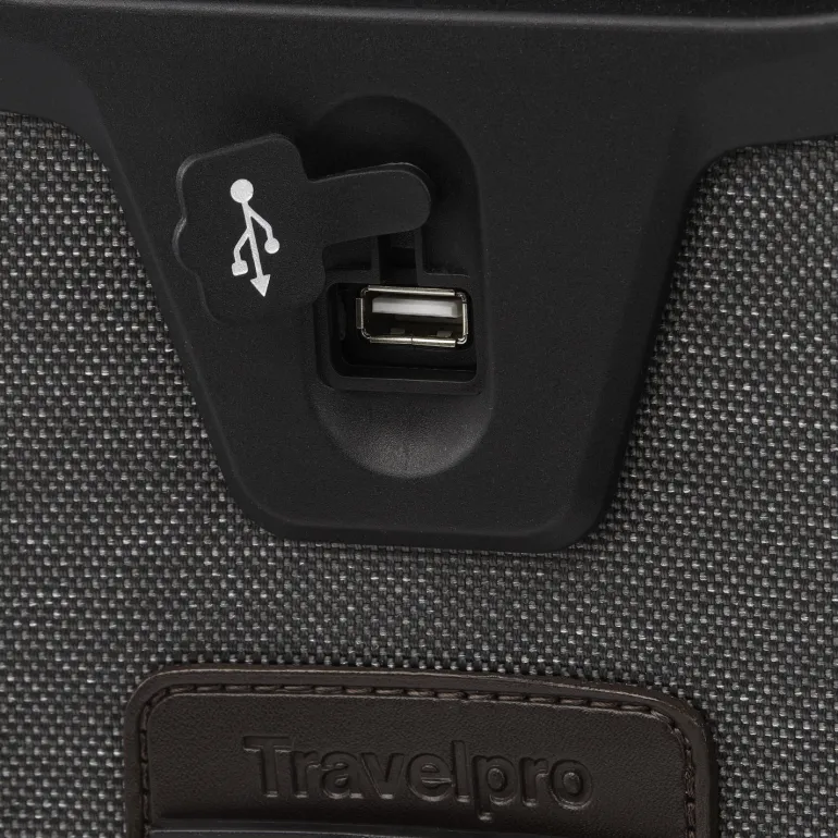 Travelpro Platinum Elite International Expandable Carry-On Spinner