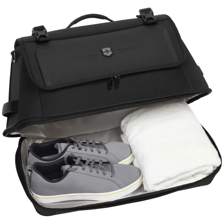 Victorinox Swiss Army Crosslight Duffel | Altman Luggage