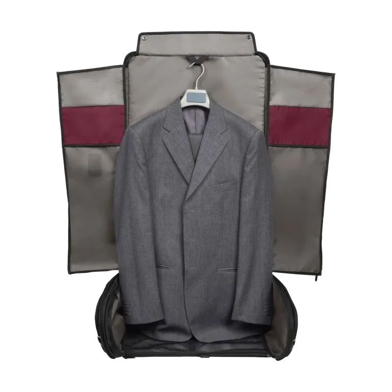 Victorinox Swiss Army Crosslight Garment Bag | Altman Luggage