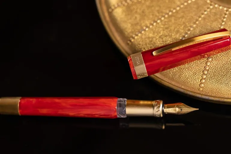 Visconti Opera Gold Fountain Pen | Altman Luggage