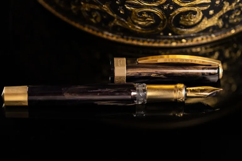 Visconti Opera Gold Fountain Pen | Altman Luggage