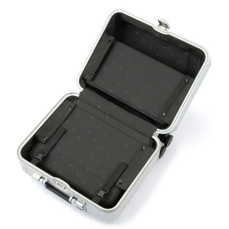 Zero Halliburton CLASSIC ALUMINUM 3.0 Business Case 28L